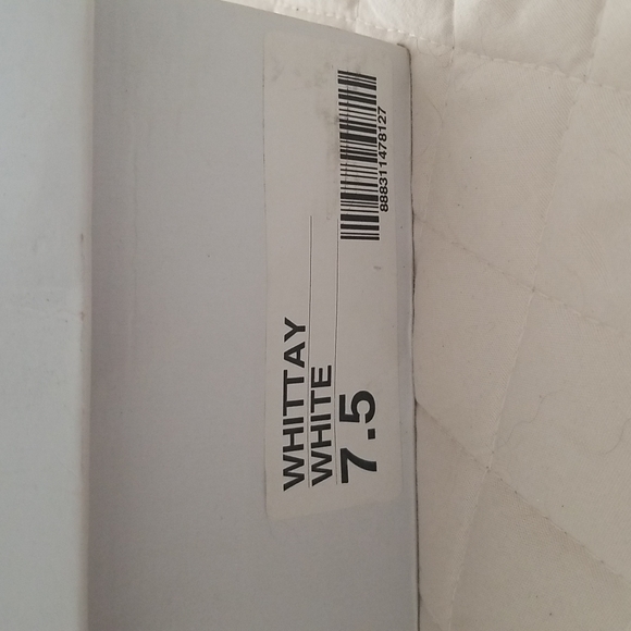 Shoes - Picture 5 of 5